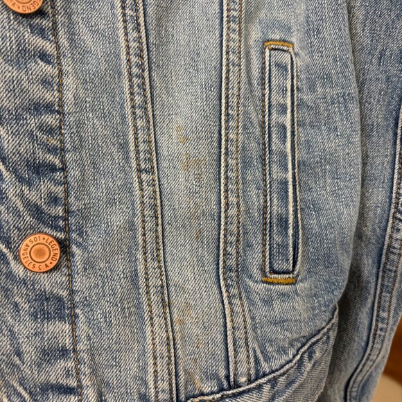 Lucky Brand Heart "💔" Breaker Legend Distressed Jean Jacket - XS - Picture 5 of 8